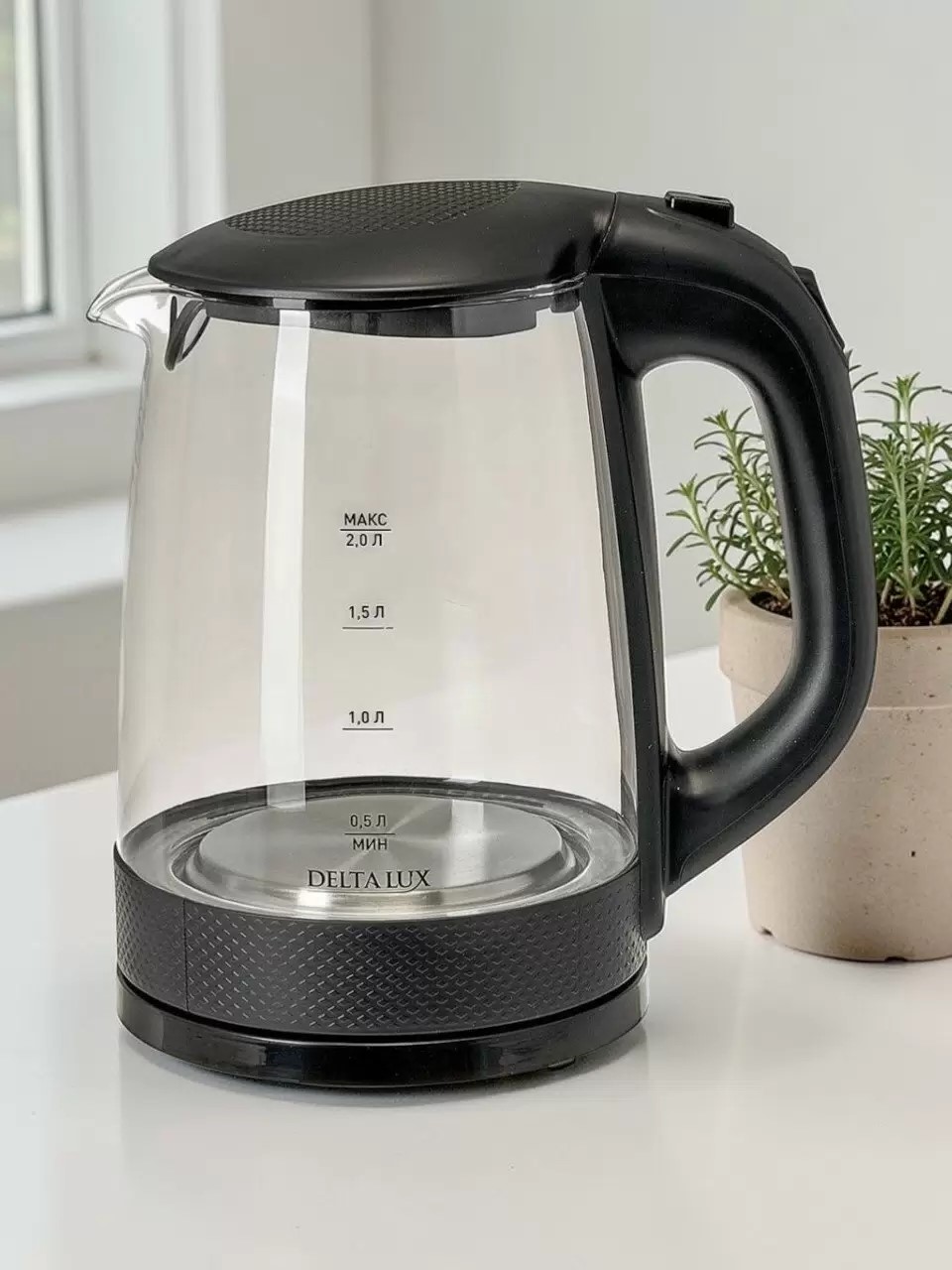 Чайник электрический Delta Lux, DL-1058B, черный, 2 л, 2200 Вт, скрытый нагревательный элемент